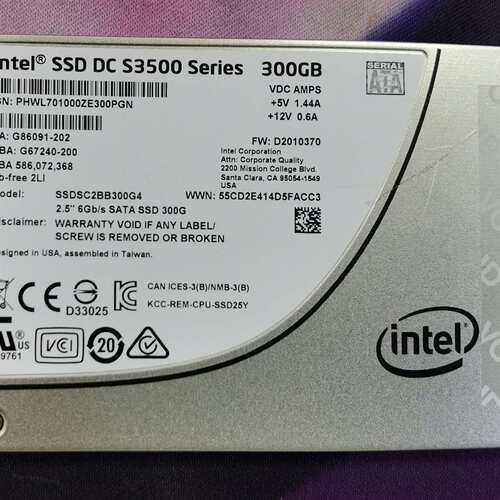 可维修intel S3500 300G 固态硬盘议价
