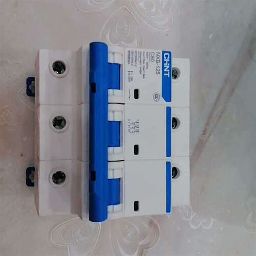 可维修正泰断路器NXB-125    C80     全新未议价