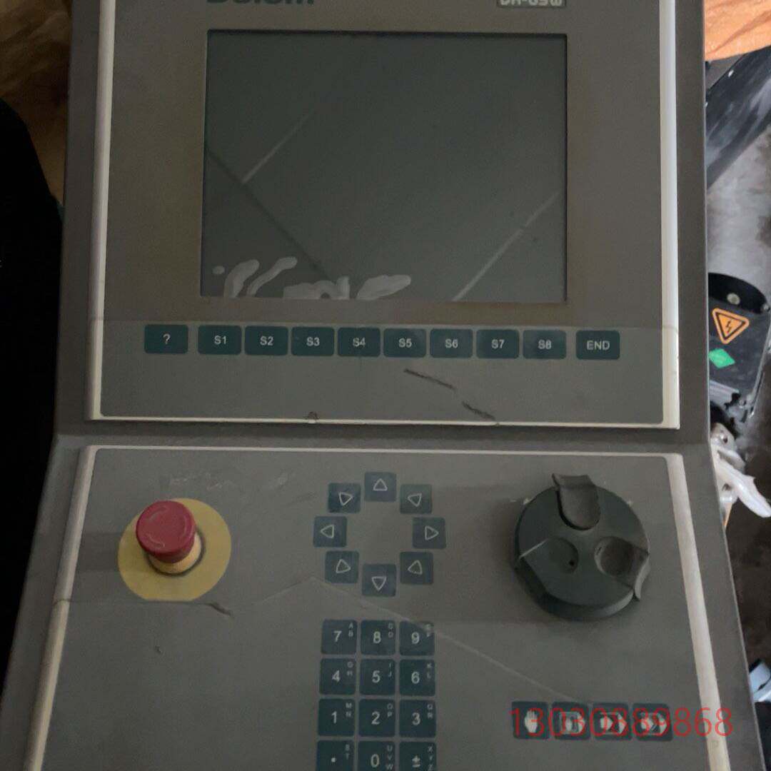 可维修出一台Delem DA-65W折弯机控制系统，系统