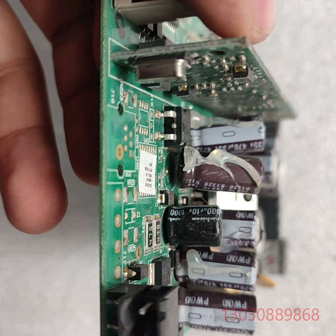 可维修江森控制器IOM4711 MS-IOM4711-0主板，电容
