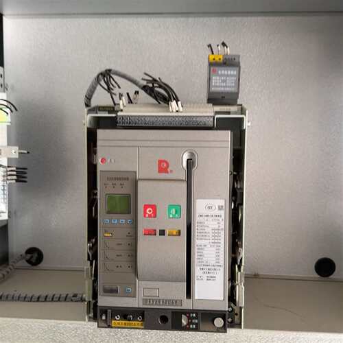 可维修常熟框架断路器CW3-1600 1600A议价