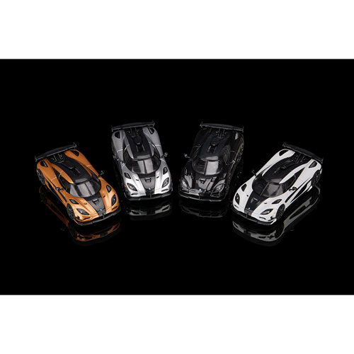 1:64 柯尼塞格Agera RS 合金汽车模型仿真超级跑车静态收藏摆件
