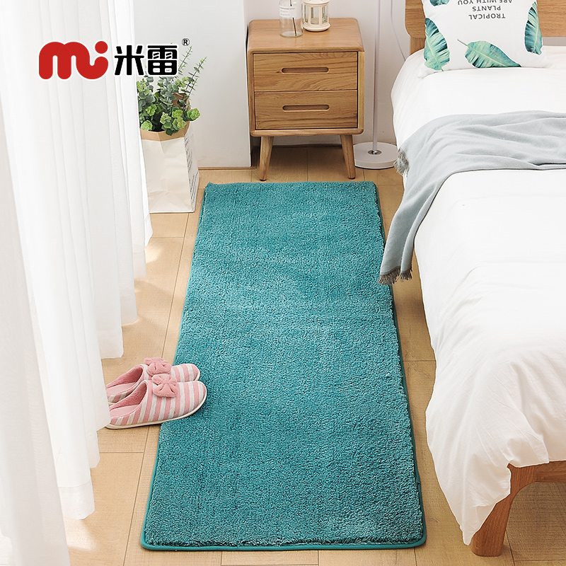 简约风长毛绒房间满铺床边地毯