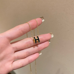 H字母项链女生简约ins珐琅吊坠抖音爆款百搭锁骨链七夕节礼物潮