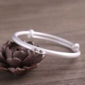 古法传承磨砂哑光推拉银镯子女纯银刻字平安喜乐中国风手镯不掉色