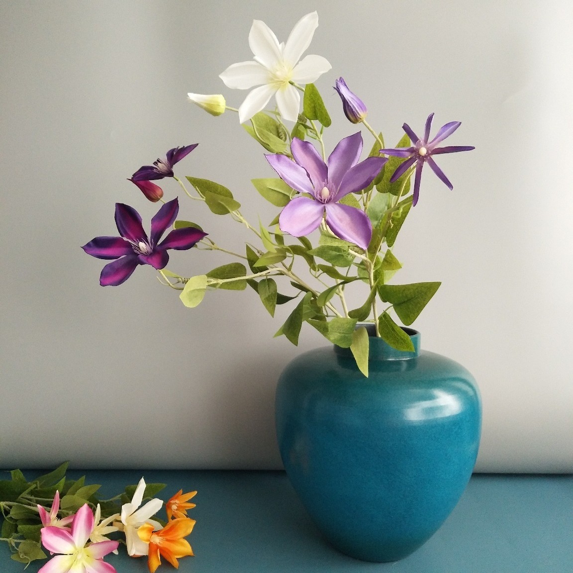 铁线莲铁线牡丹金莲花威灵仙现代家居装饰境外婚庆摄影直播仿真花