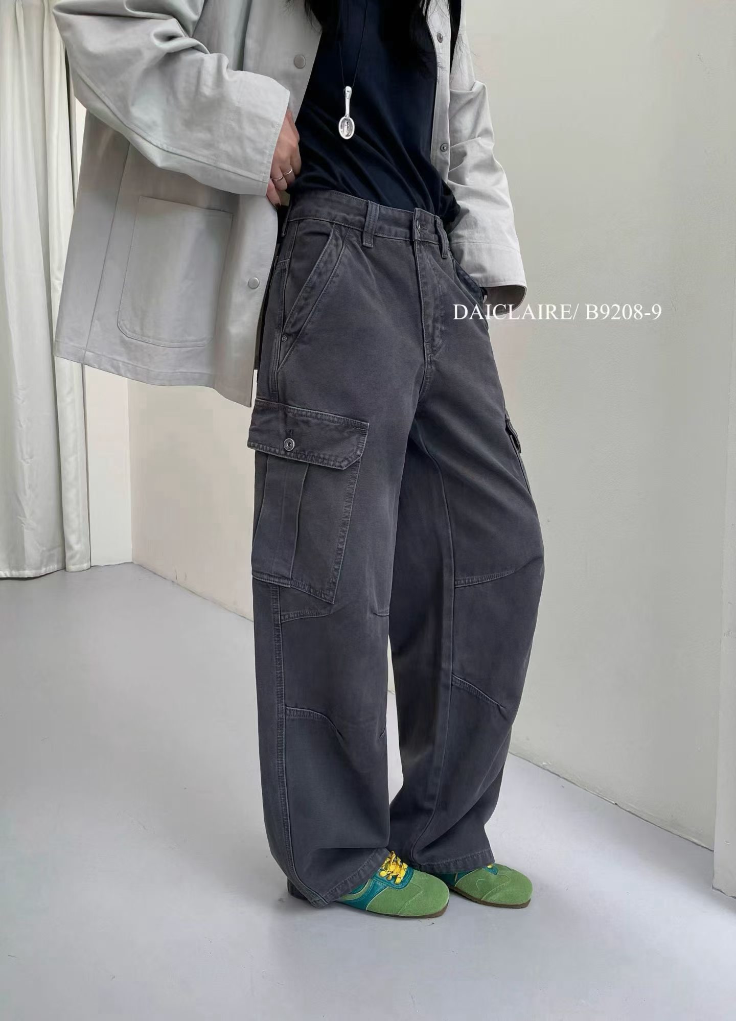 补单代嘉儿秋季新款B9208-9复古多口袋工装裤女宽松直筒阔腿