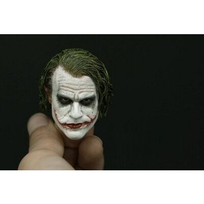 蝙蝠侠前传希斯莱杰joker兵人