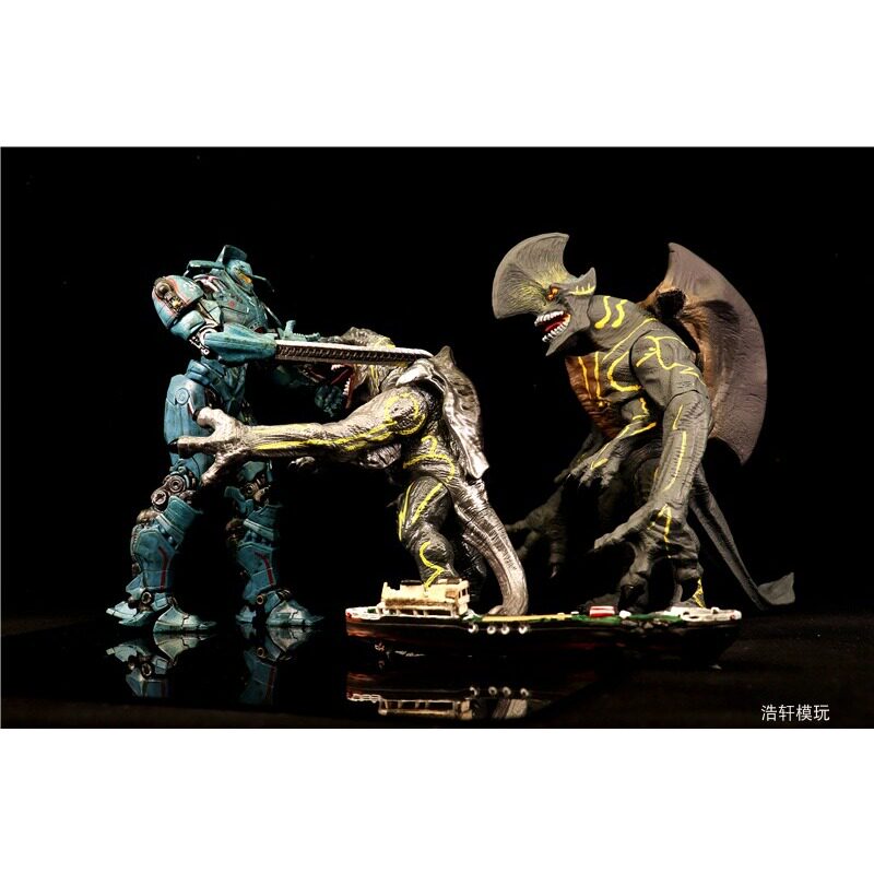 现货NECA7寸环太平洋机甲模型图片