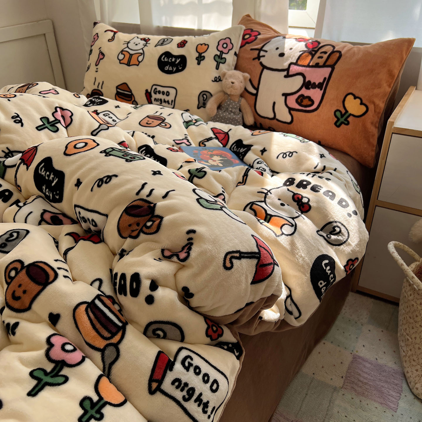 可爱猫咪牛奶绒四件套