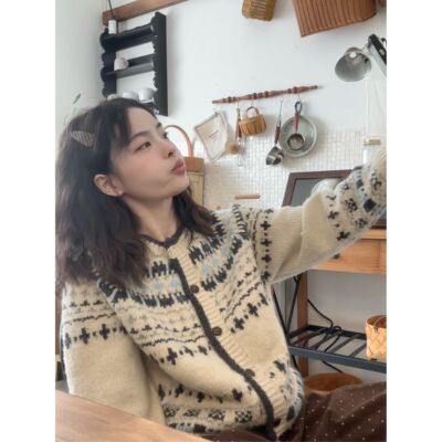 东莞大朗不起球毛衣针织开衫外套春秋新款广州十三行高端女装上衣