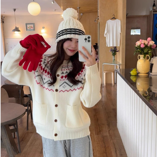 女新款欧洲站大朗独特小个子正品深秋毛衣大佬外套不起球初冬上衣