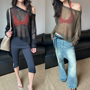 WEEEECHAN 次日早晨 ｜ 雾感斜肩宽松针织罩衫 橄榄绿/黑色