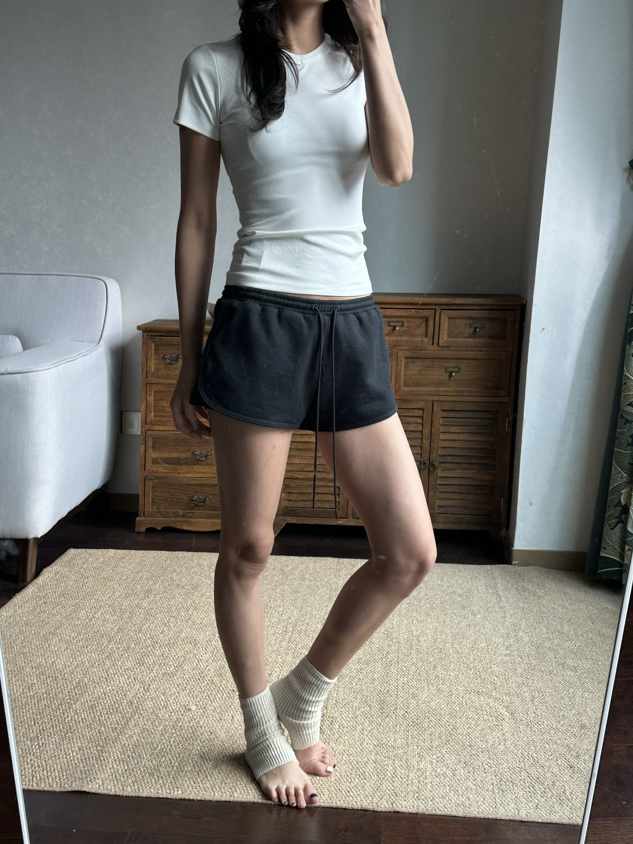 WEEEECHAN次日早晨｜经典基础款棉质软滑百搭弹力修身V领短袖T恤