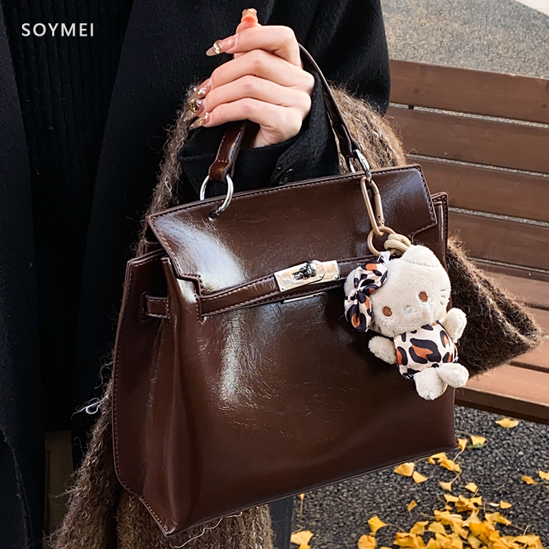 质感斜挎包单肩手提包女