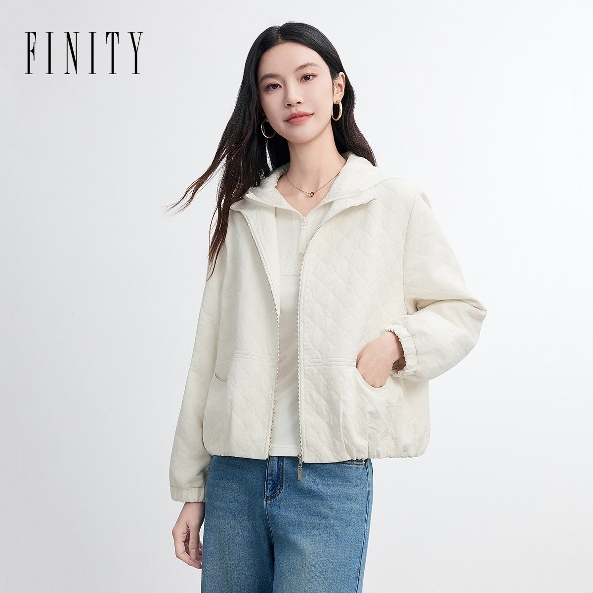 FINITY菲妮迪短外套2026春新款简约米白色立领暗褶短款上衣外套女,女装/女士精品,短外套,淘宝优惠券,粉丝福利购,淘宝优惠卷