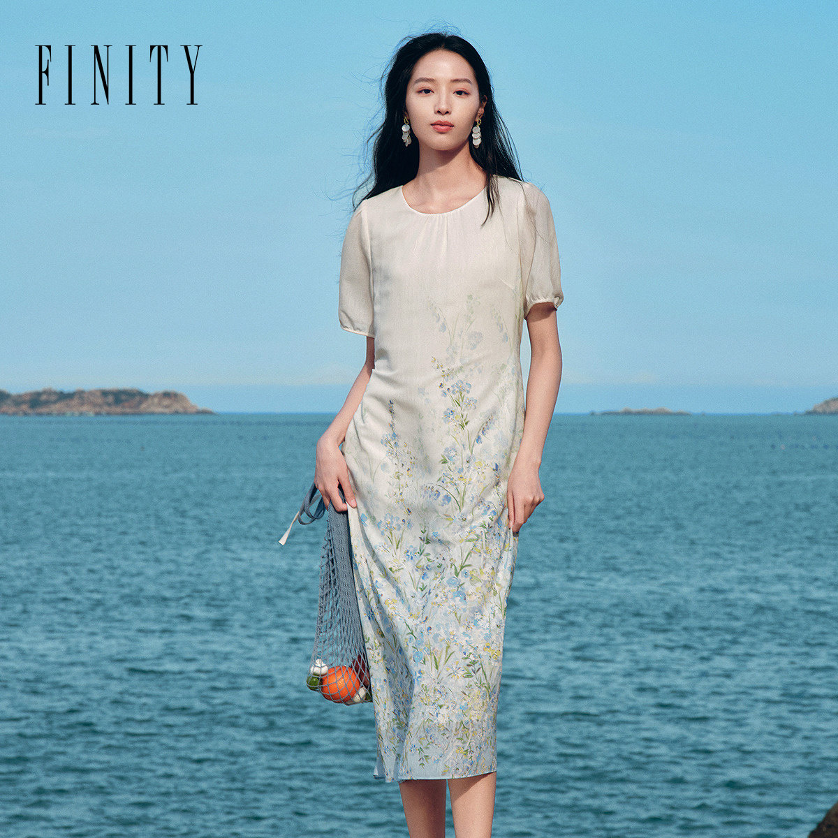 FINITY菲妮迪连衣裙2026年夏季新款简约优雅系带印花休闲长