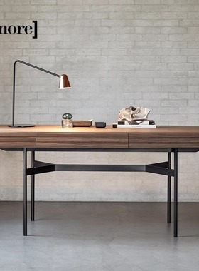 意式极简书桌MORE现代包豪斯简约设计师HARRI北美实木书桌办公桌