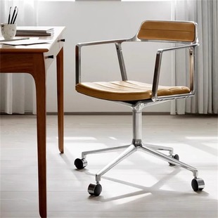 意式极简 Vipp452 Swivel 设计师简约办公椅电脑椅可旋转书椅复刻