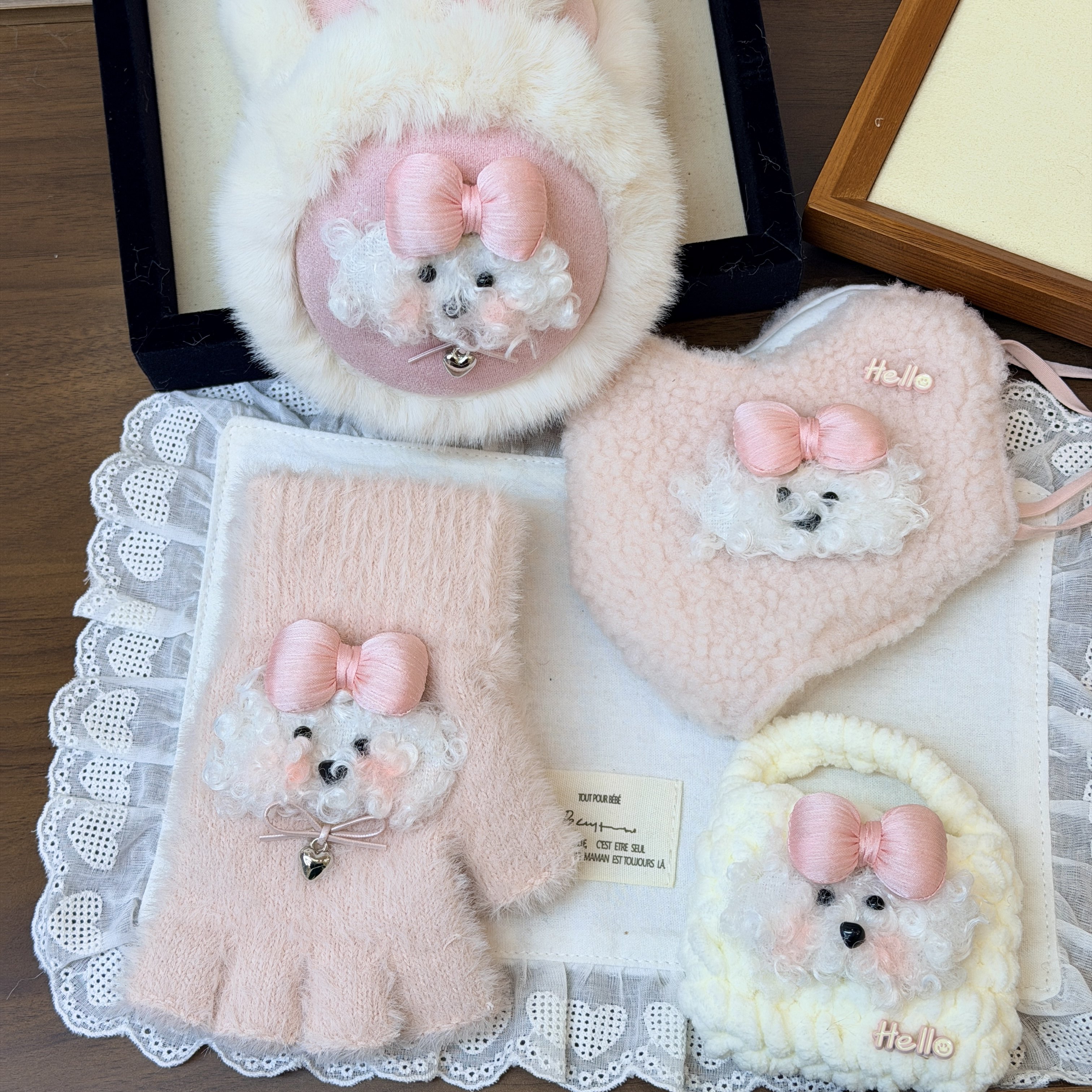 可爱腊肠小狗毛绒分指手套女冬季加绒加厚保暖防寒毛茸茸骑行学生,服饰配件/皮带/帽子/围巾,手套,淘宝优惠券,粉丝福利购,淘宝优惠卷