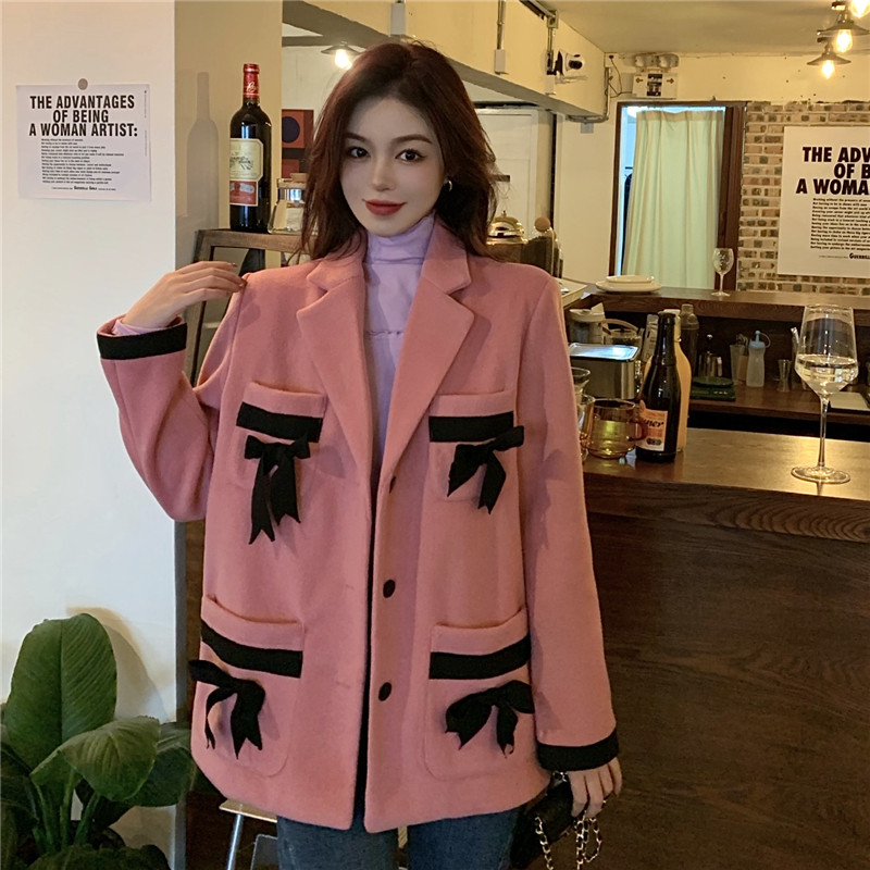 Real price bow tie woolen suit coat + high collar bottoming shirt + Lace stitching plaid skirt