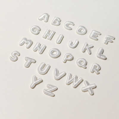 1cm迷你白色英文字母熨烫款布贴