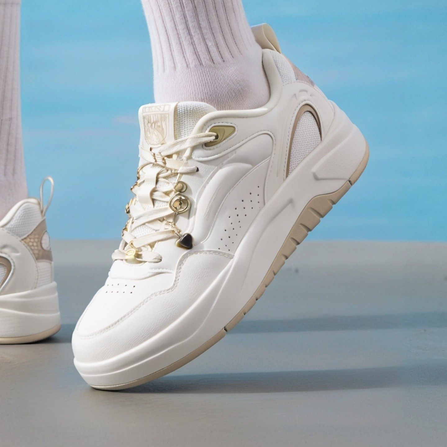 特步启浪lite板鞋2026春季新款女鞋保暖休闲运动鞋女士平底小白鞋,运动鞋new,跑步鞋,淘宝优惠券,粉丝福利购,淘宝优惠卷