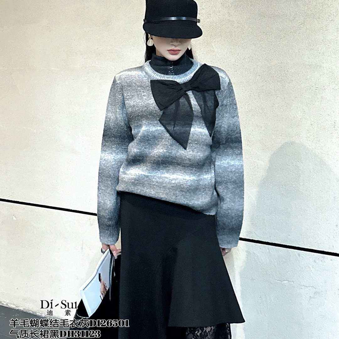 26501羊毛大蝴蝶结晕染毛衣