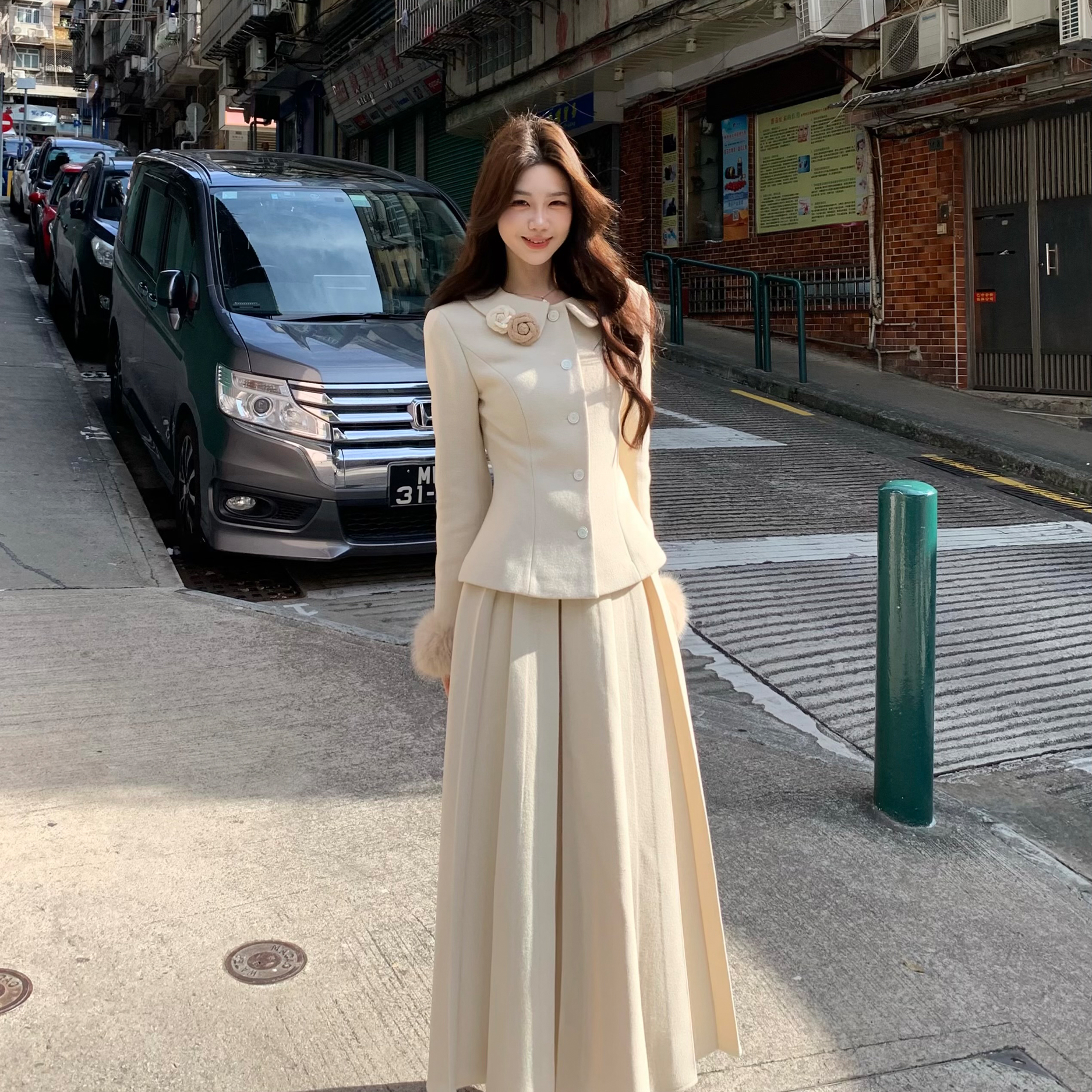 木子李的李呢子小香风套装