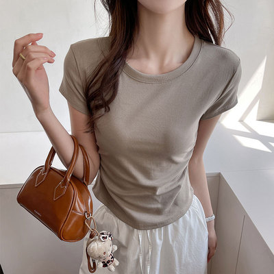 修身显瘦抽褶圆领短袖T恤女