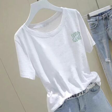 (3折专区)100%纯棉白色短袖t恤女学生宽松圆领印花半袖打底衫上衣
