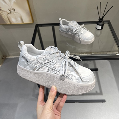 复古百搭显脚小运动透气德训鞋~