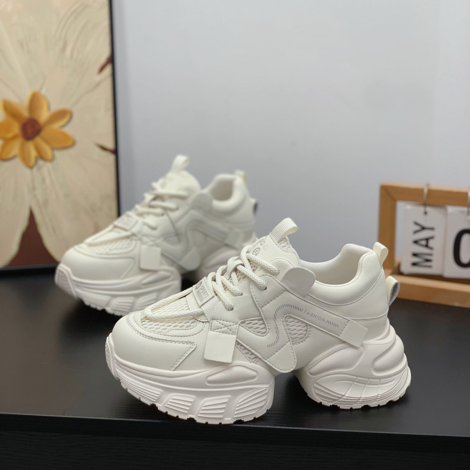 韩版时尚真皮老爹鞋小个子女2025秋冬新款内增高6CM显瘦运动跑鞋