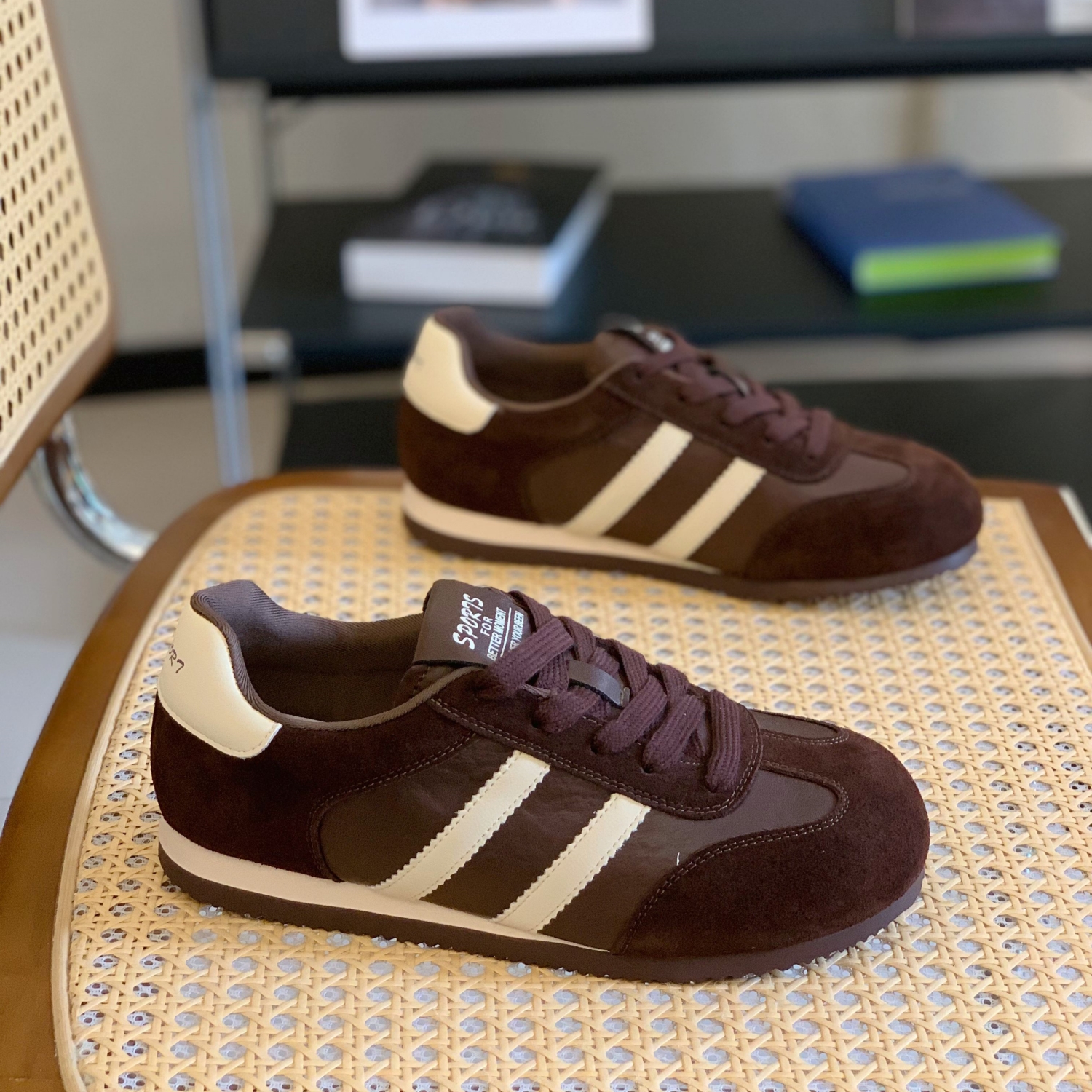 学院风潮流减龄舒适显脚小德训鞋