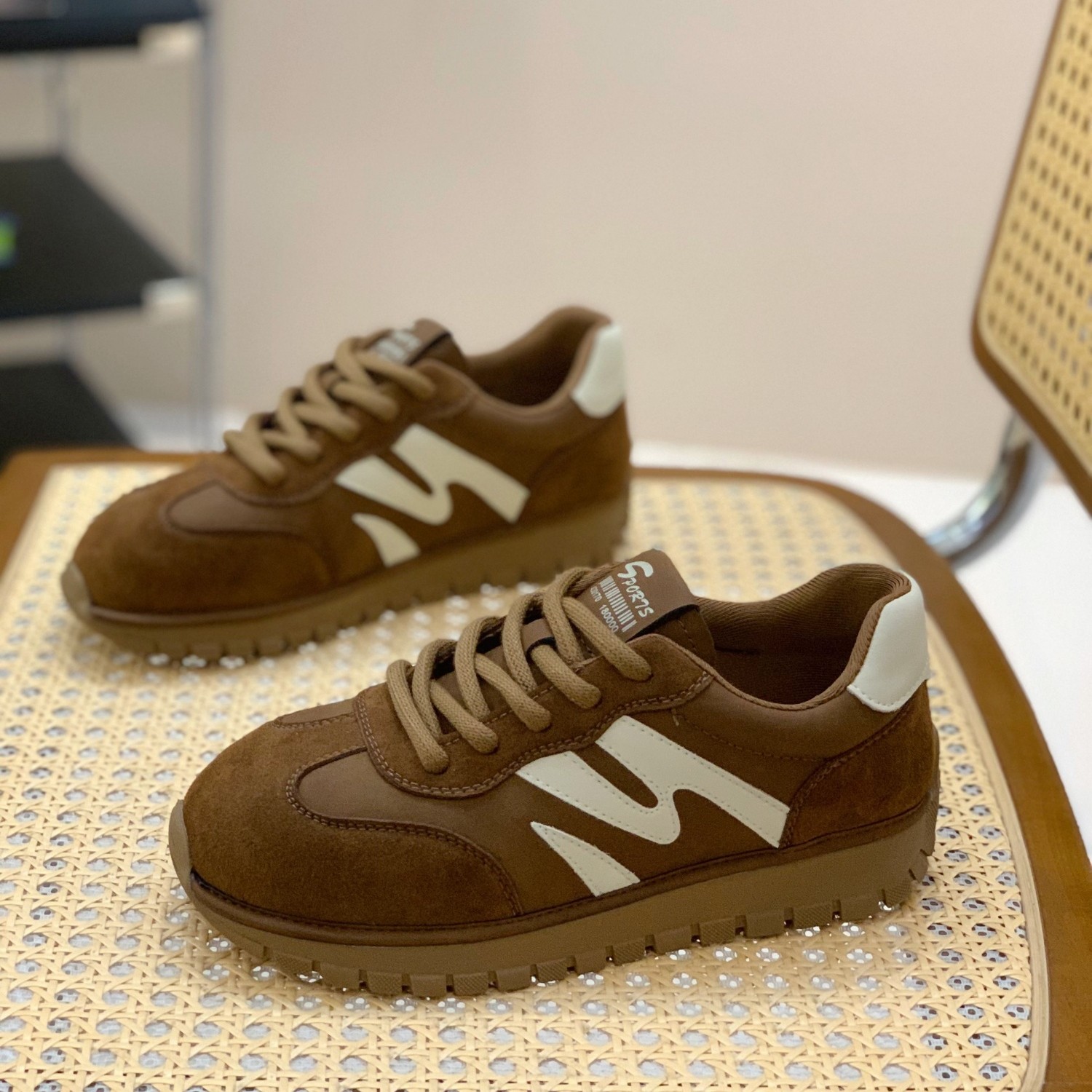 复古显脚小真皮德训鞋女2025秋冬新款超火平底百搭休闲运动阿甘鞋,女鞋,德训鞋,淘宝优惠券,粉丝福利购,淘宝优惠卷