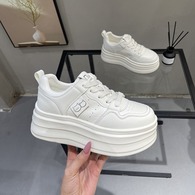 小个子配裙子松糕百搭休闲小白鞋