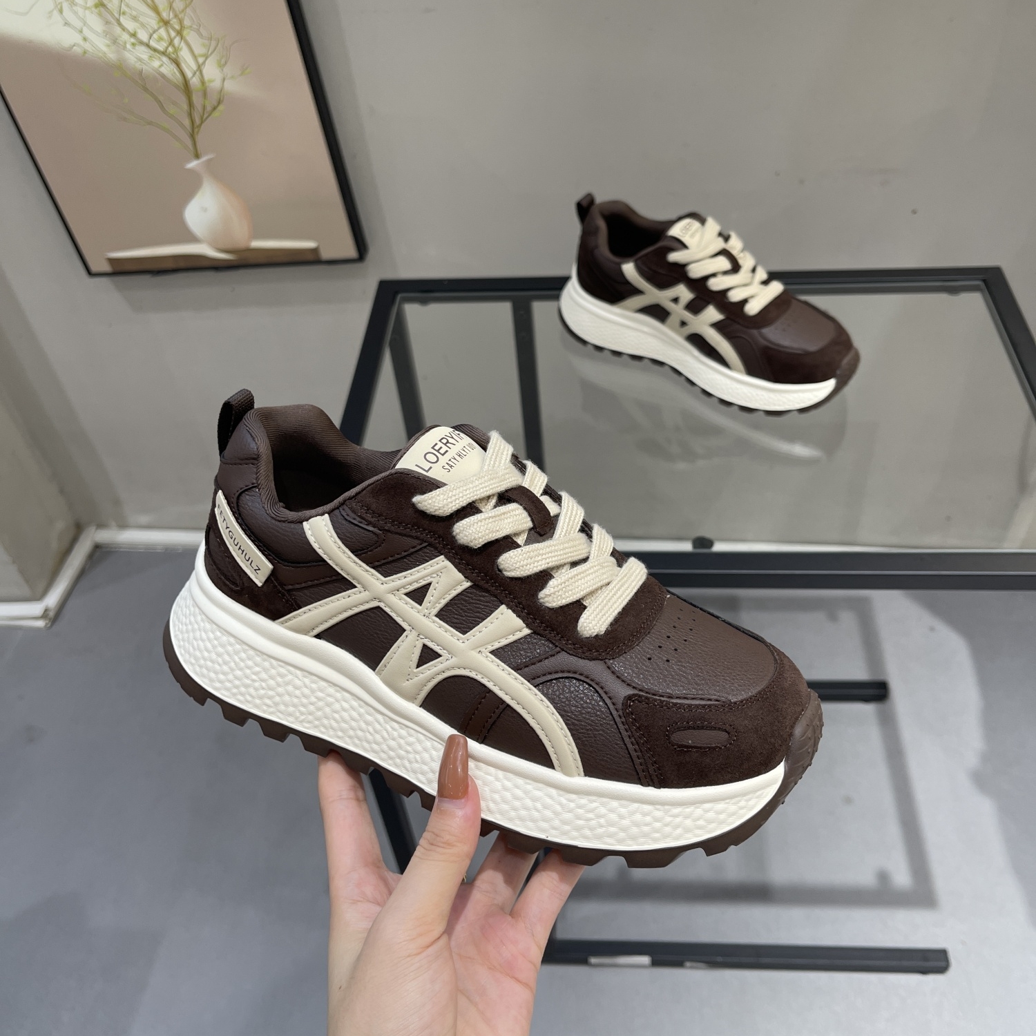 显瘦复古百搭轻便运动阿甘老爹鞋