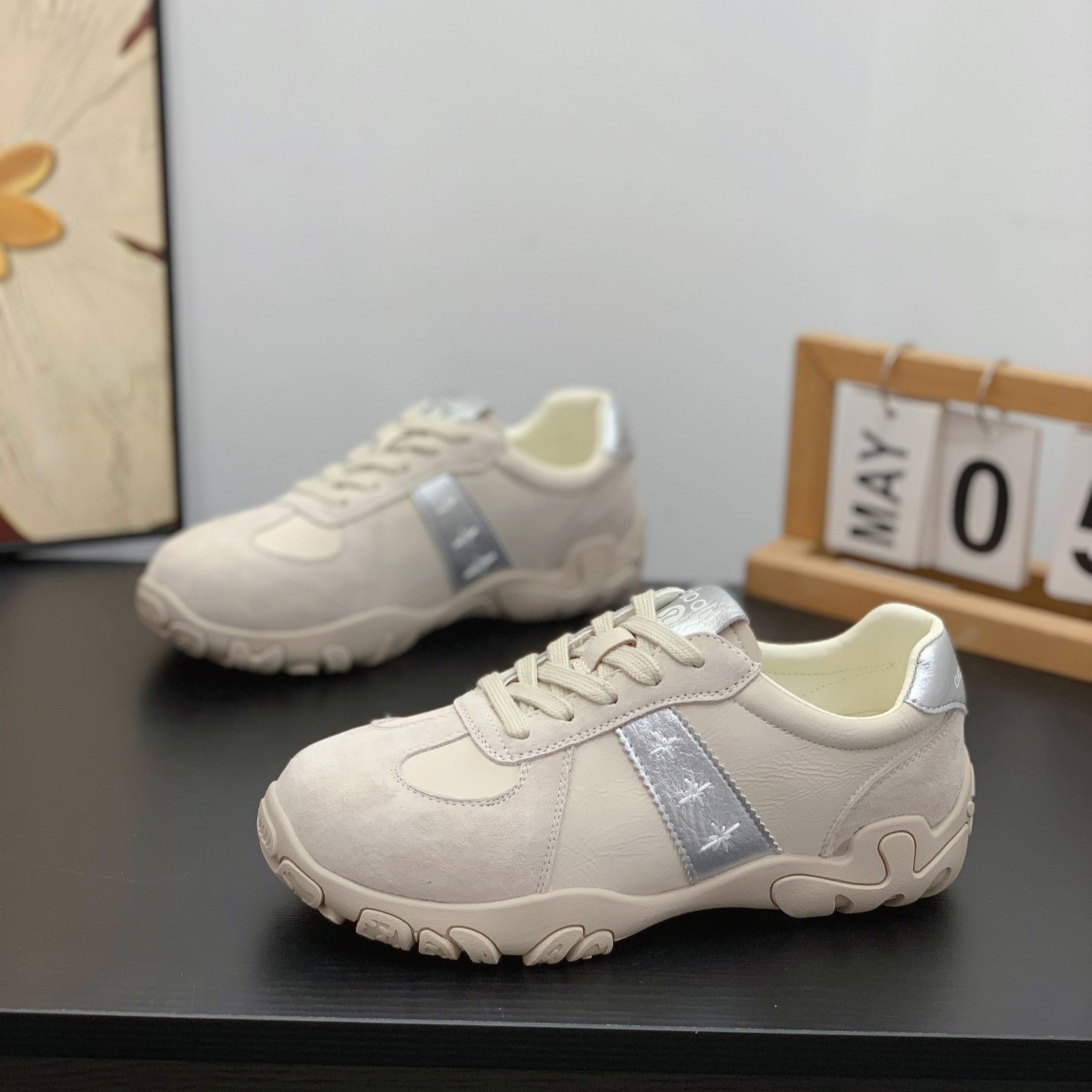 韩版平底休闲鞋女2026春新款百搭系带显脚小阿甘鞋轻便拼色德训鞋,女鞋,德训鞋,淘宝优惠券,粉丝福利购,淘宝优惠卷