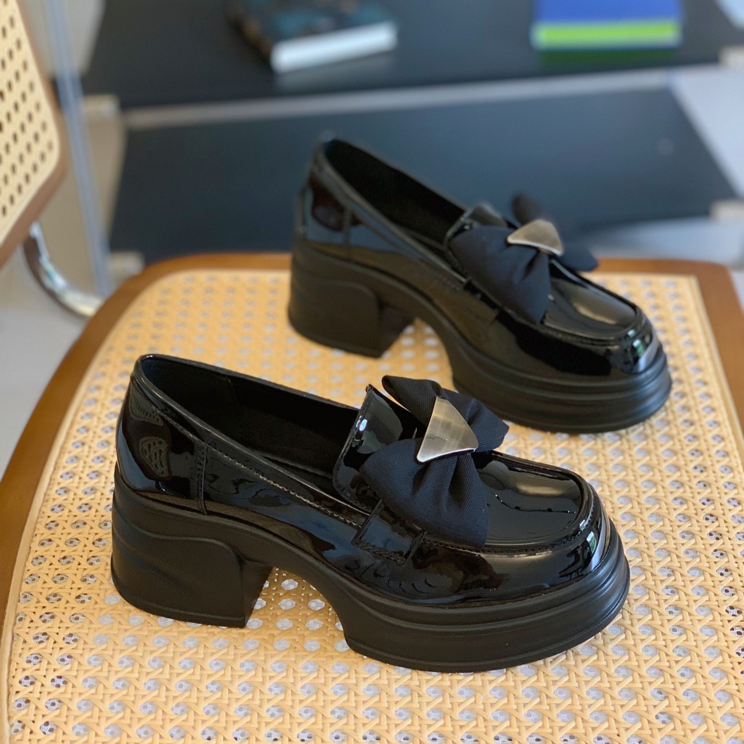 小香风蝴蝶结一脚蹬乐福鞋女2025秋季新款黑色粗跟6cm英伦小皮鞋,女鞋,乐福鞋（豆豆鞋）,淘宝优惠券,粉丝福利购,淘宝优惠卷