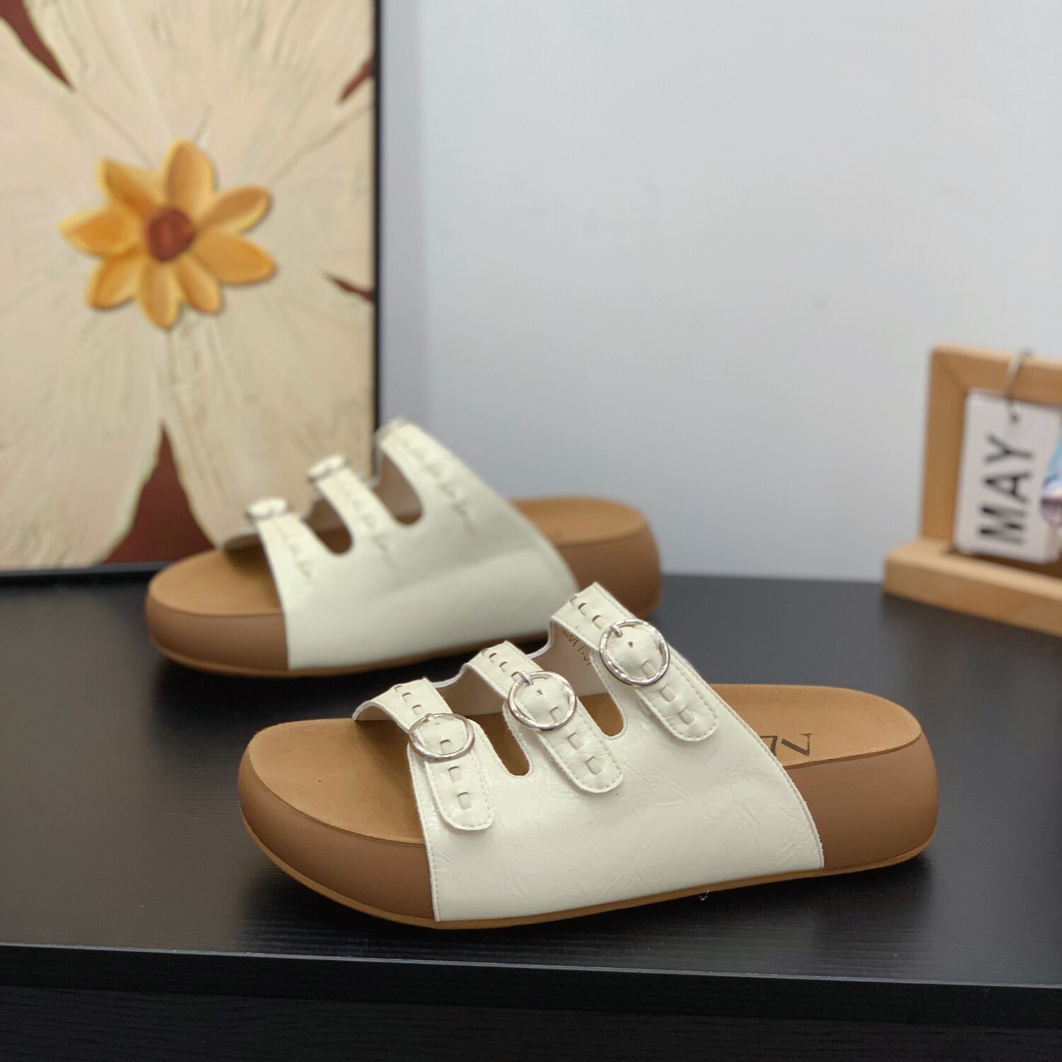 复古皮带扣罗马凉拖鞋女2026夏季新款厚底百搭休闲高级感一字拖鞋