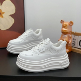 小个子增高7cm真皮小白鞋女2026春季新款配裙子厚底小众原创板鞋