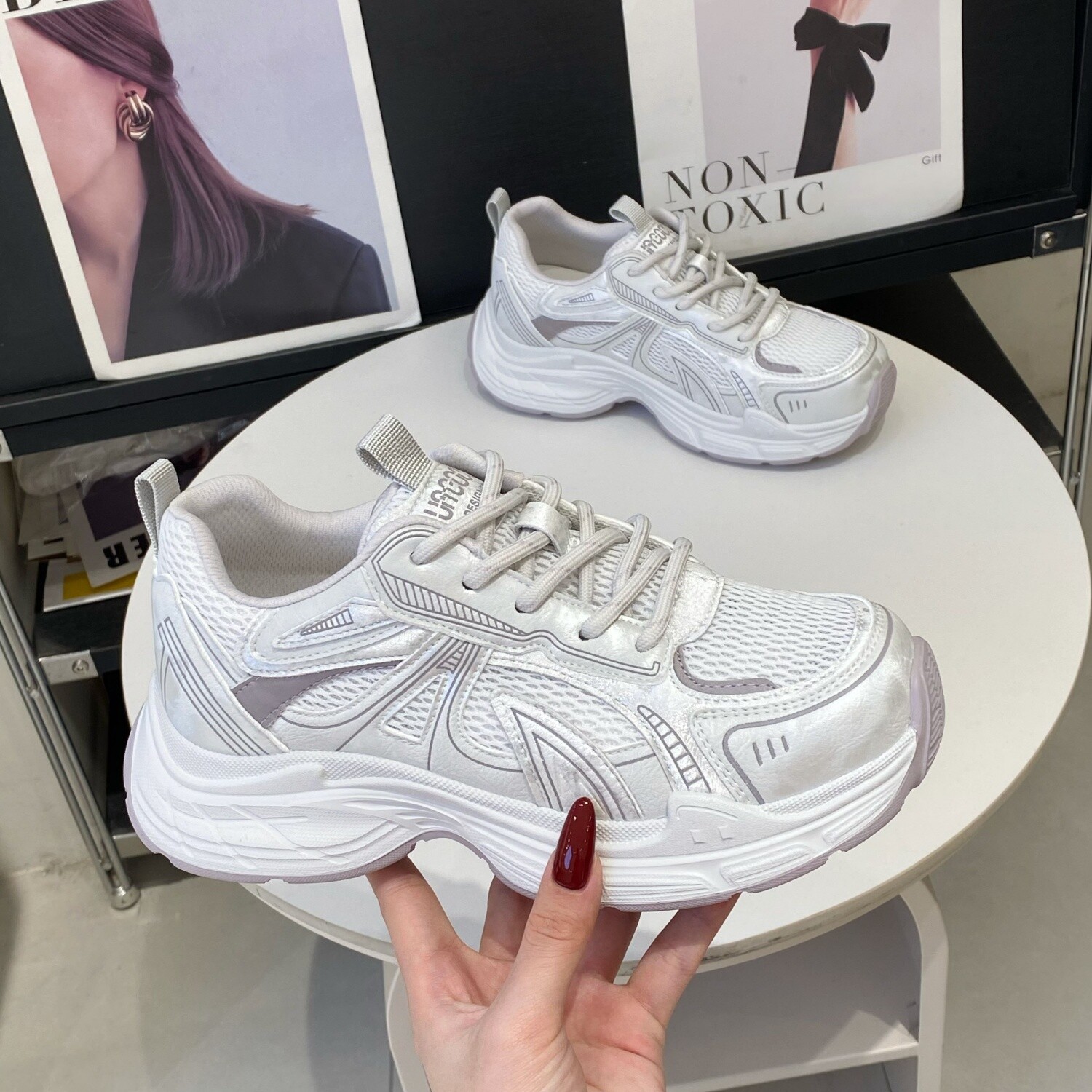 爆款复古厚底真老爹鞋女2026春季新款增高网面轻便透气运动休闲鞋