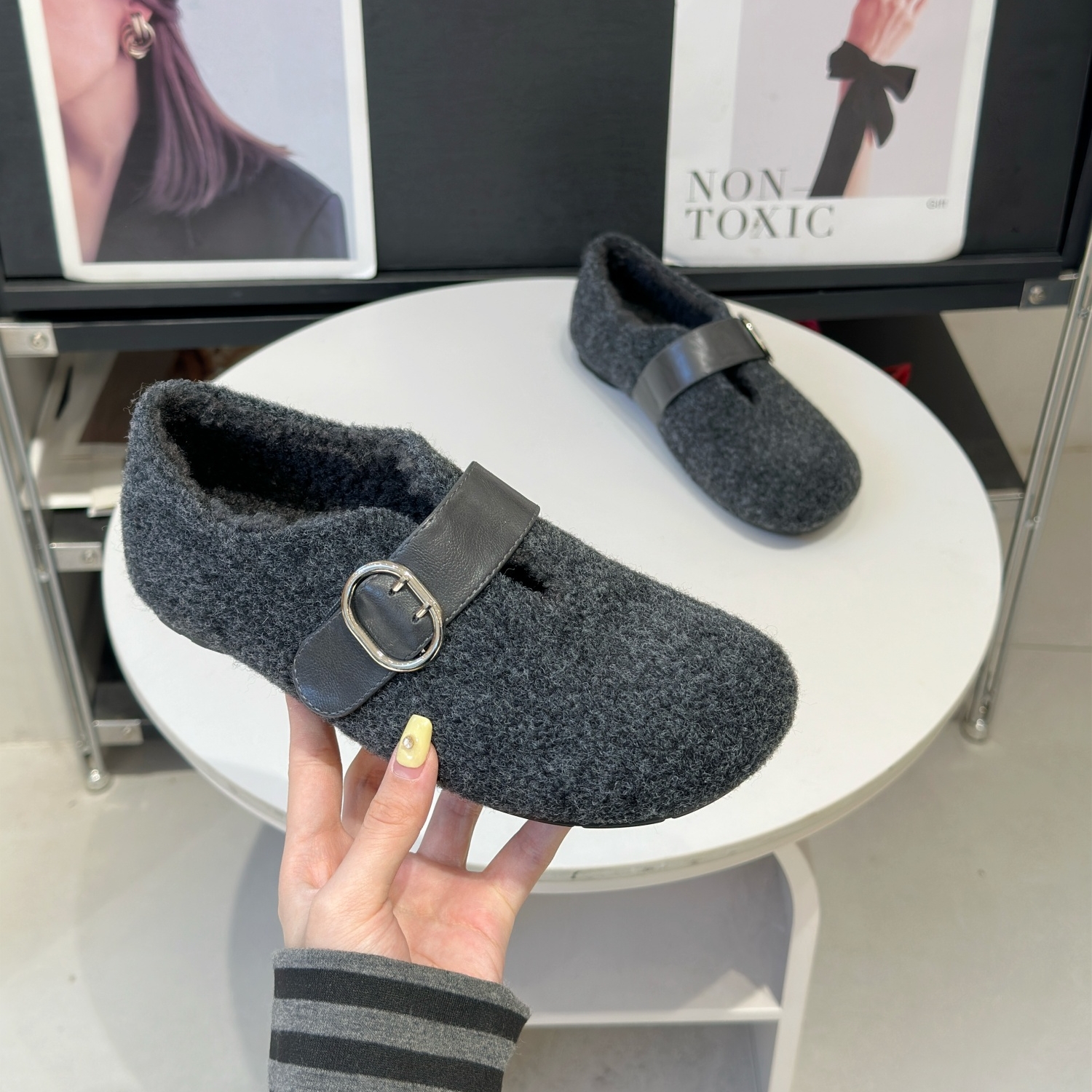 踩屎感显脚小复古加绒玛丽珍棉鞋