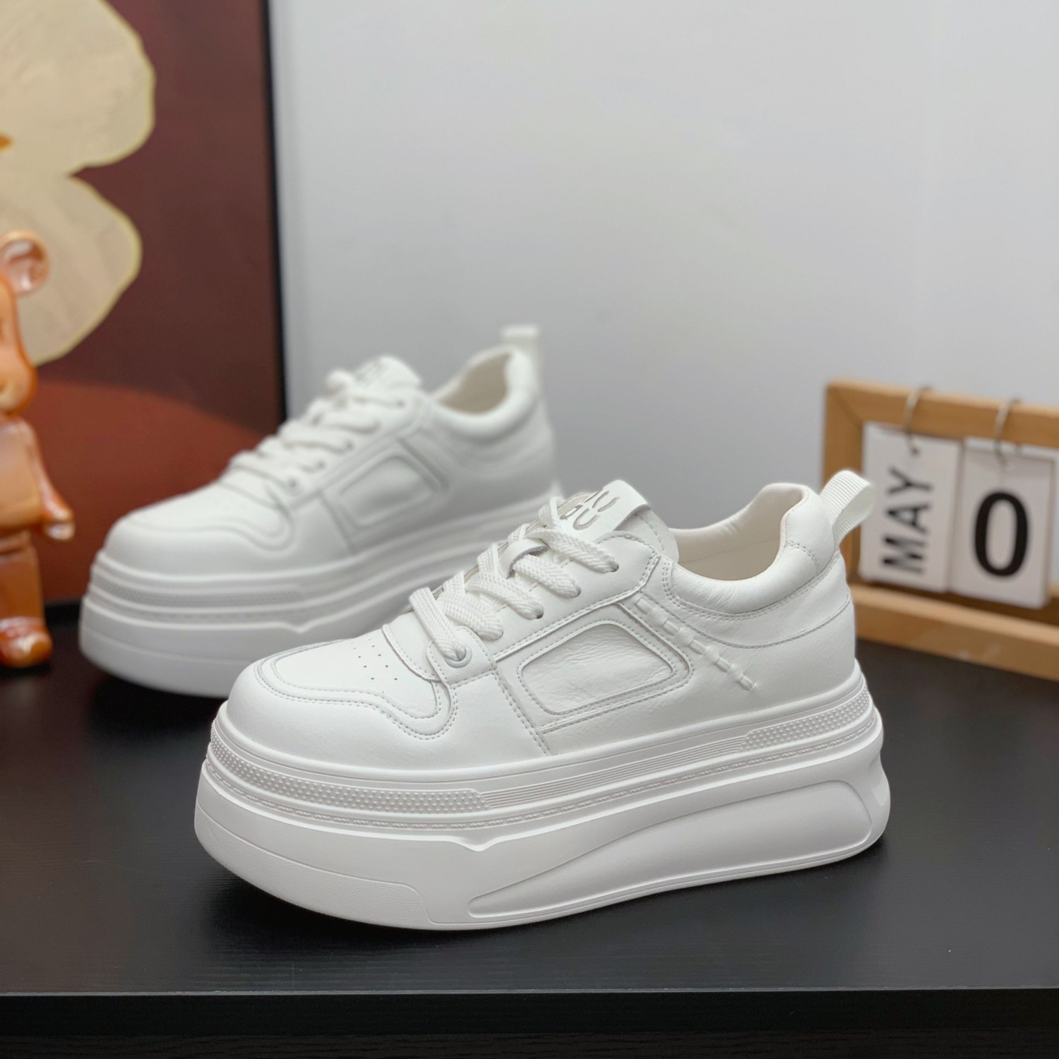 白色厚底松糕鞋女2026春新款内增高7CM轻便真皮小白鞋时尚休闲鞋,女鞋,松糕（摇摇）鞋,淘宝优惠券,粉丝福利购,淘宝优惠卷