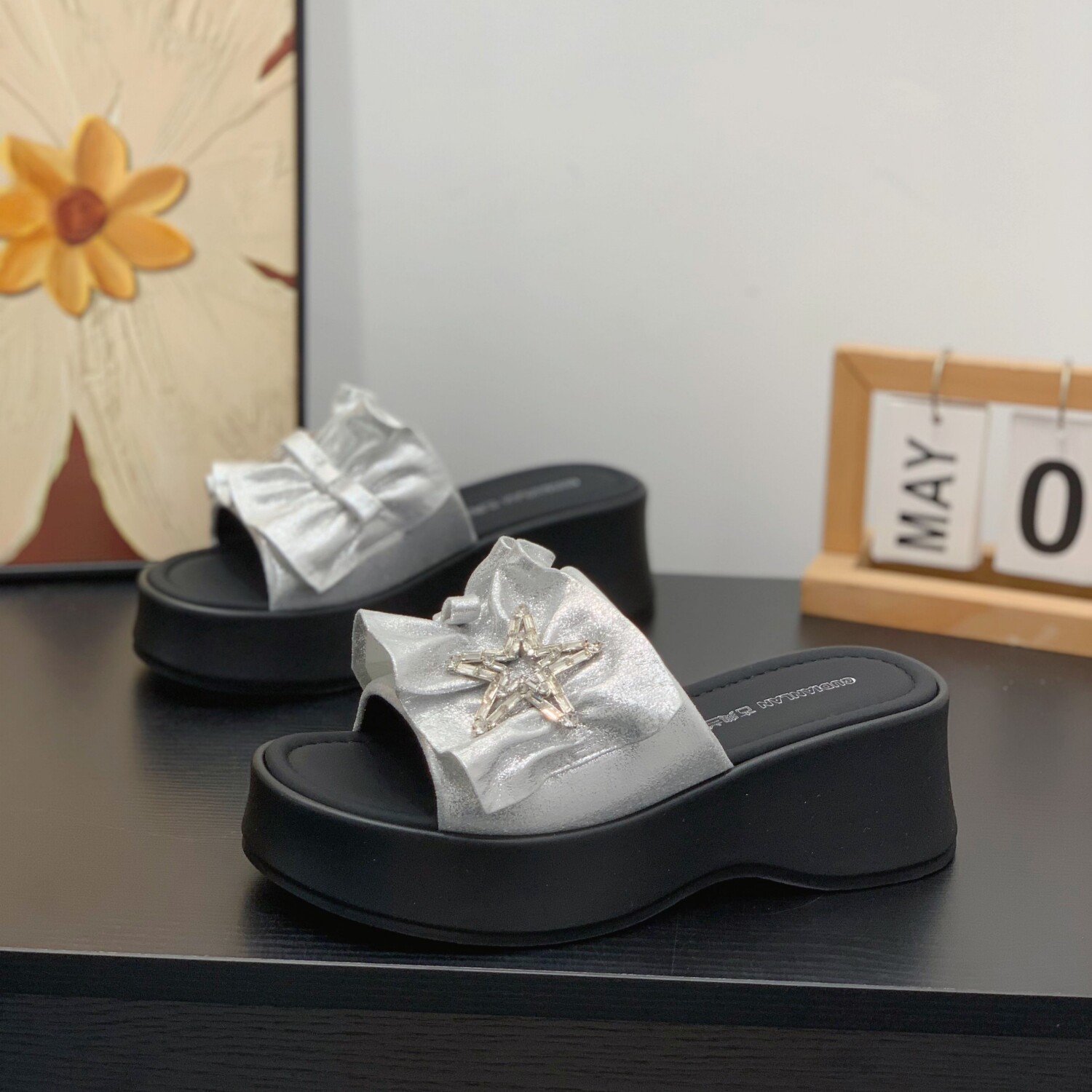 仙女风高级感厚底6CM拖鞋小个子女外穿凉拖2026夏新款星星一字拖