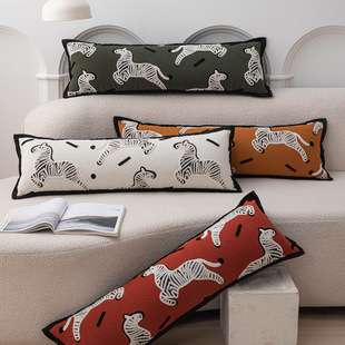 抱枕腰靠长条沙发客厅腰枕靠枕套长方形本命年马刺红色马靠垫靠背