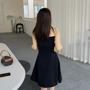 黑色拼接V领连衣裙女2023春夏新款茶歇法式韩版休闲气质高腰A字裙图片