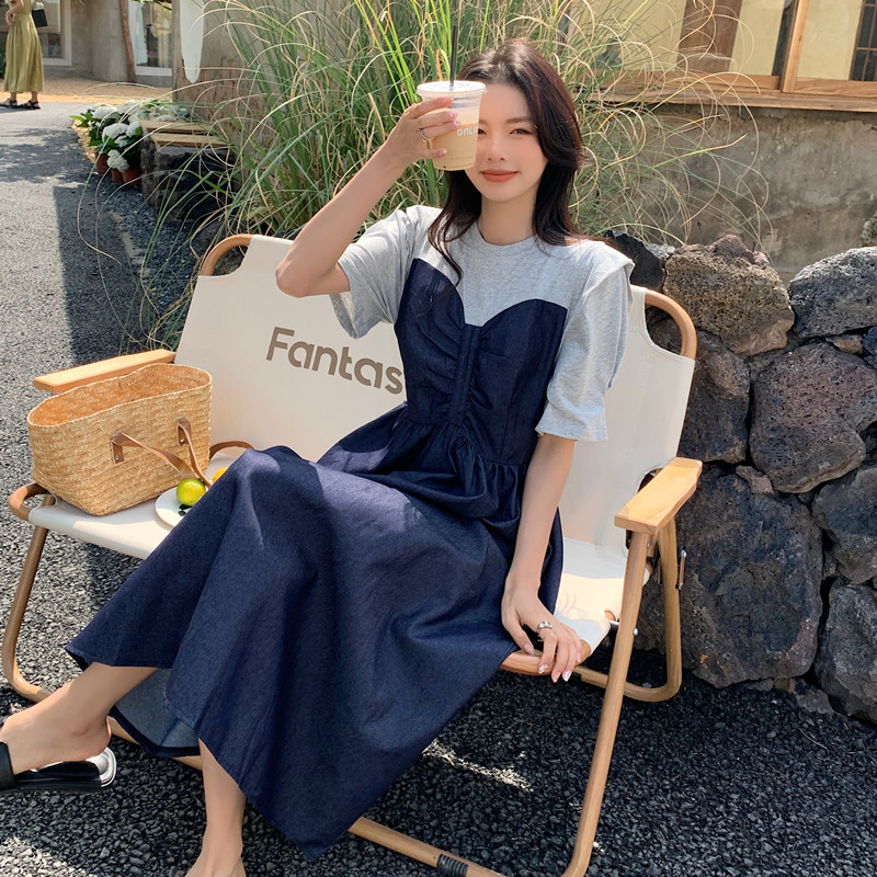 出货中M106P105K1582022夏季新款拼接牛仔连衣裙，女装连衣裙，浙宝088