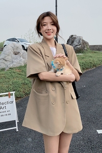 卡其色短袖小西装外套女夏薄款2025新款职业装休闲高级感炸街西服图片