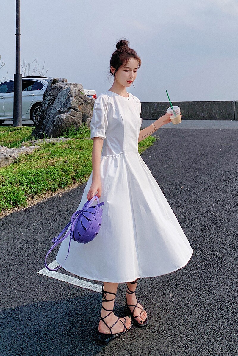 X1009P90K1482021夏装新款白色大口袋连衣裙,女装连衣裙,浙宝088